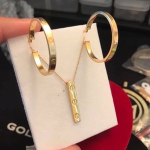 18k Real Gold Set Earrings and necklace